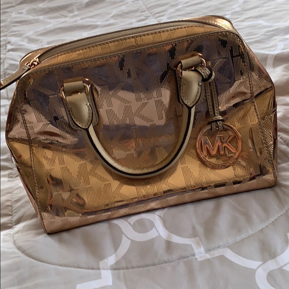 MK purse rose gold